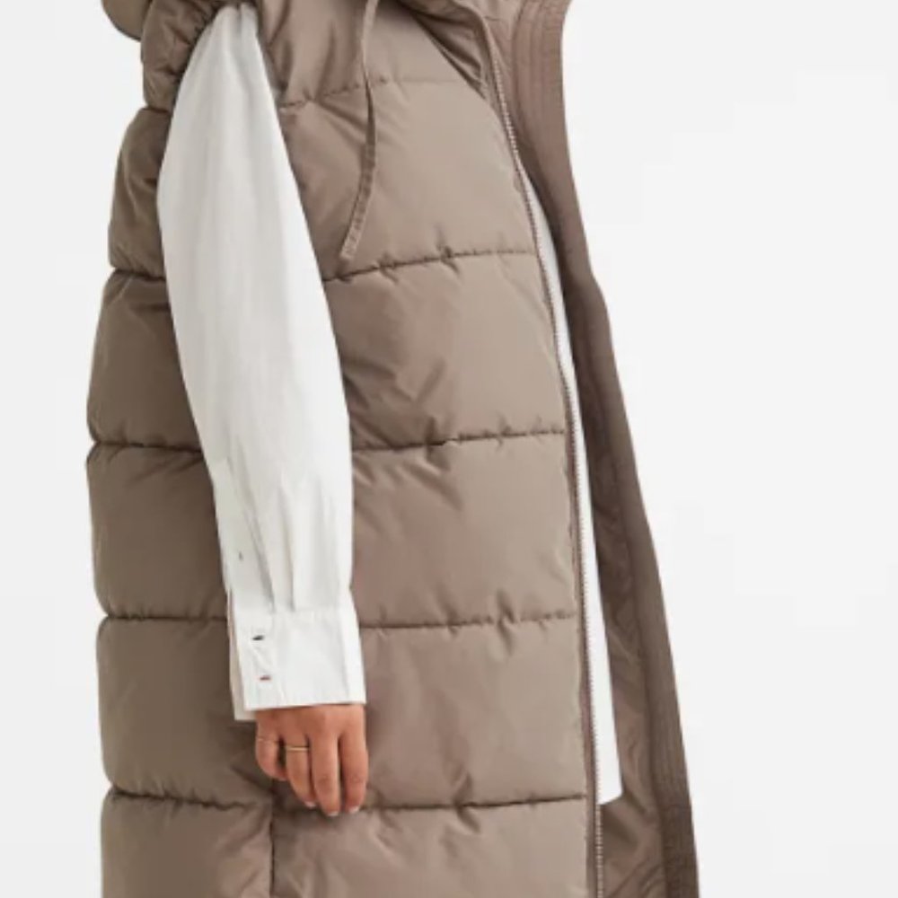 H&M Taupe Quilted Puffer Vest